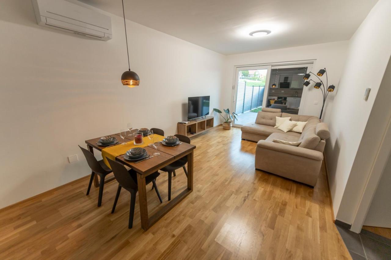 Lasiesta Apartment *