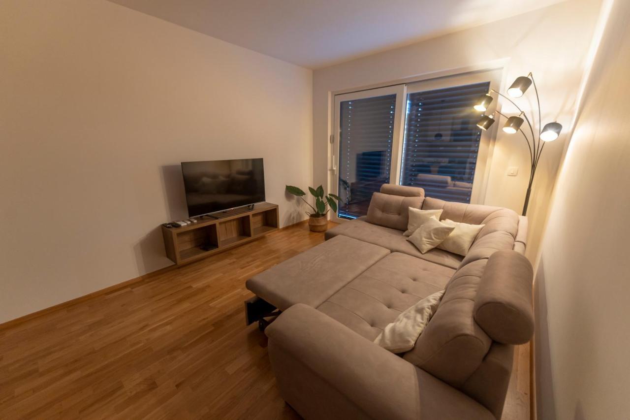 Apartment Lasiesta *